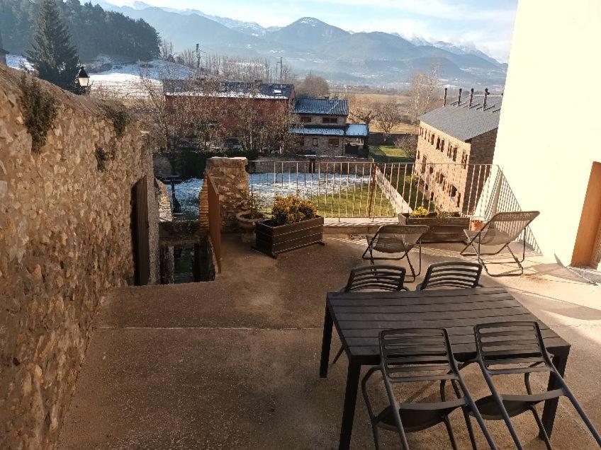 Cal Duran Apartment Bellver De Cerdanya Bagian luar foto