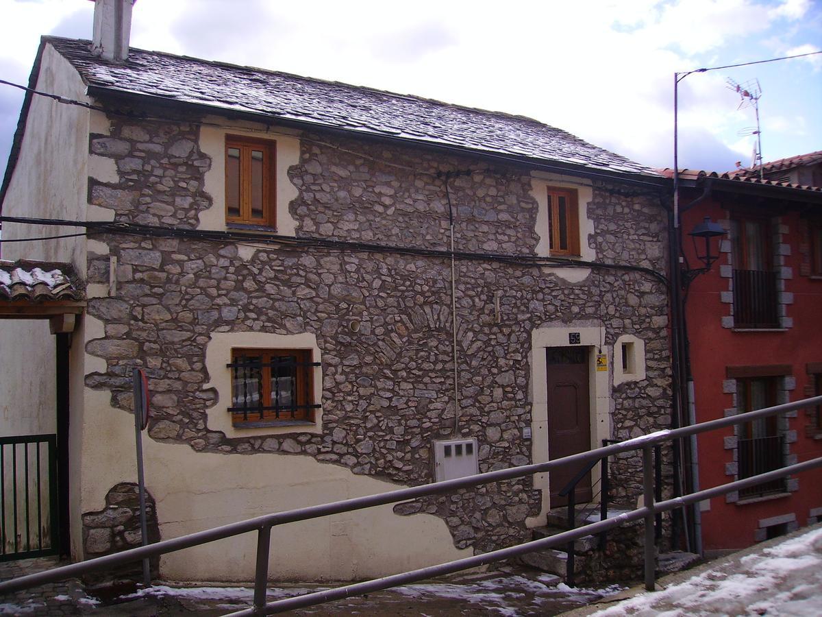 Cal Duran Apartment Bellver De Cerdanya Bagian luar foto