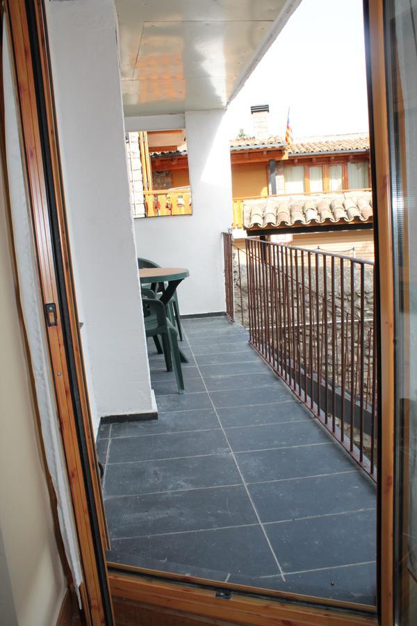 Cal Duran Apartment Bellver De Cerdanya Bagian luar foto