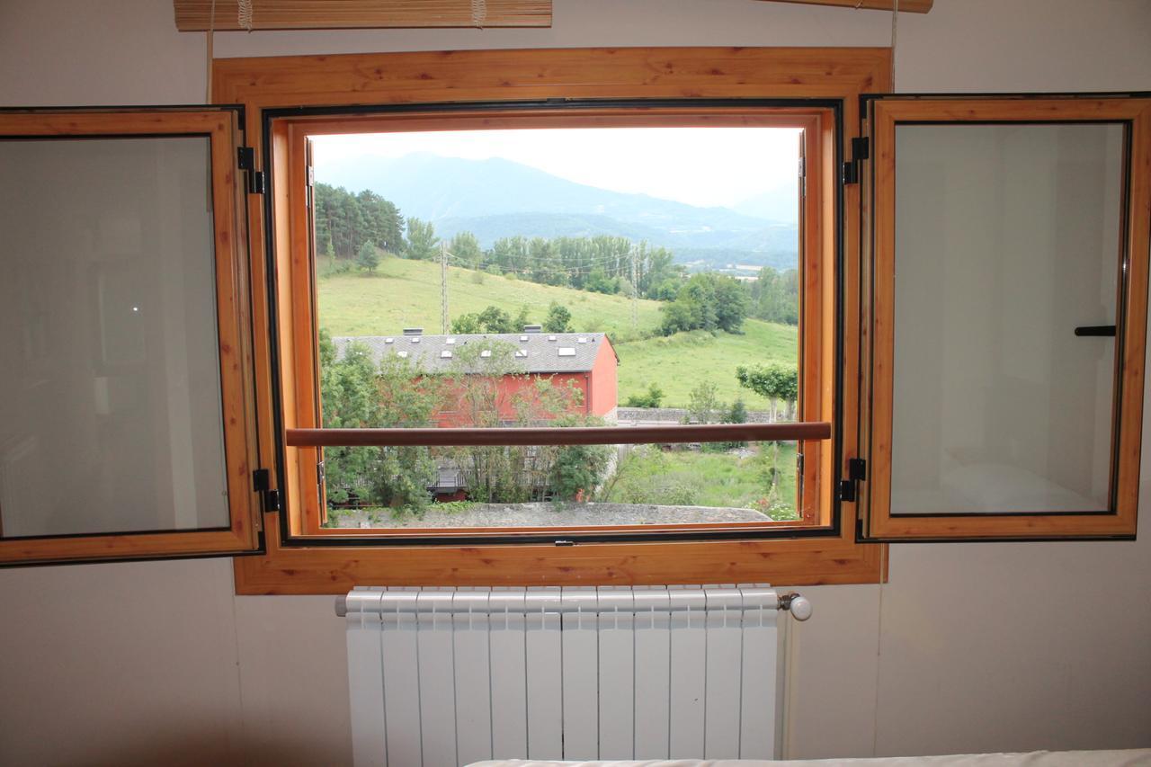 Cal Duran Apartment Bellver De Cerdanya Bagian luar foto